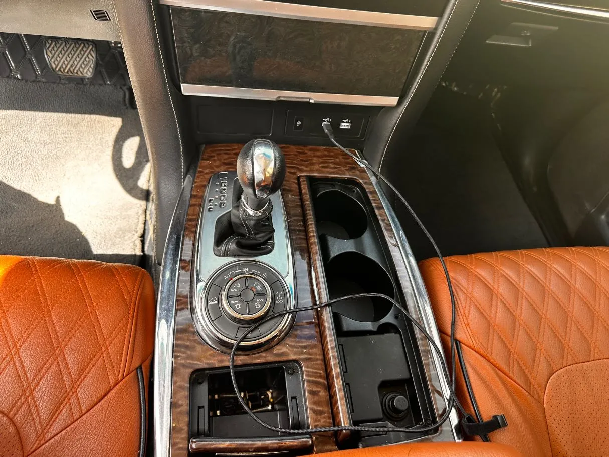 Car image 21