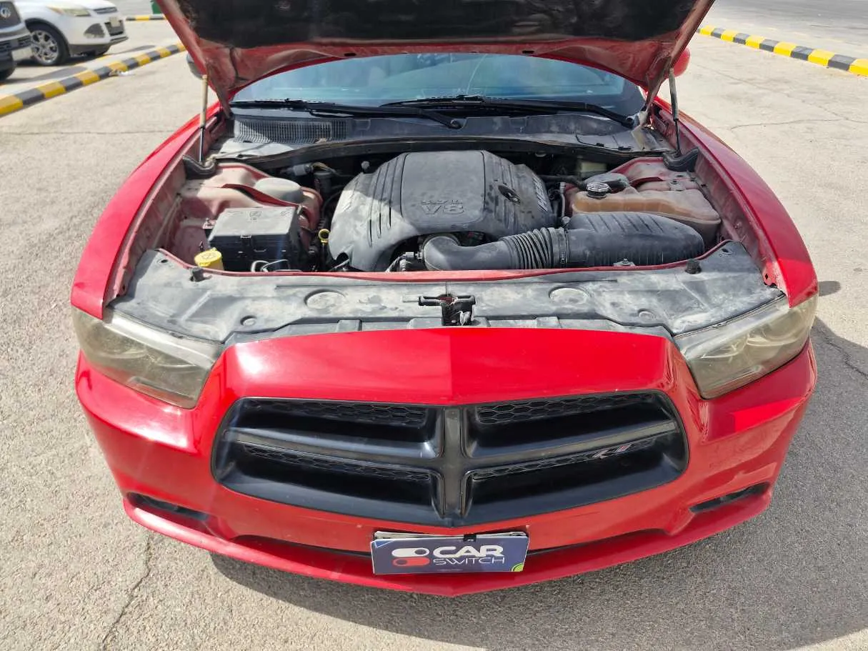 Car image 26