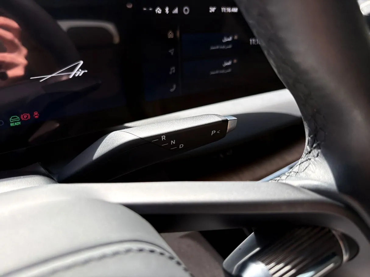 Car image 28