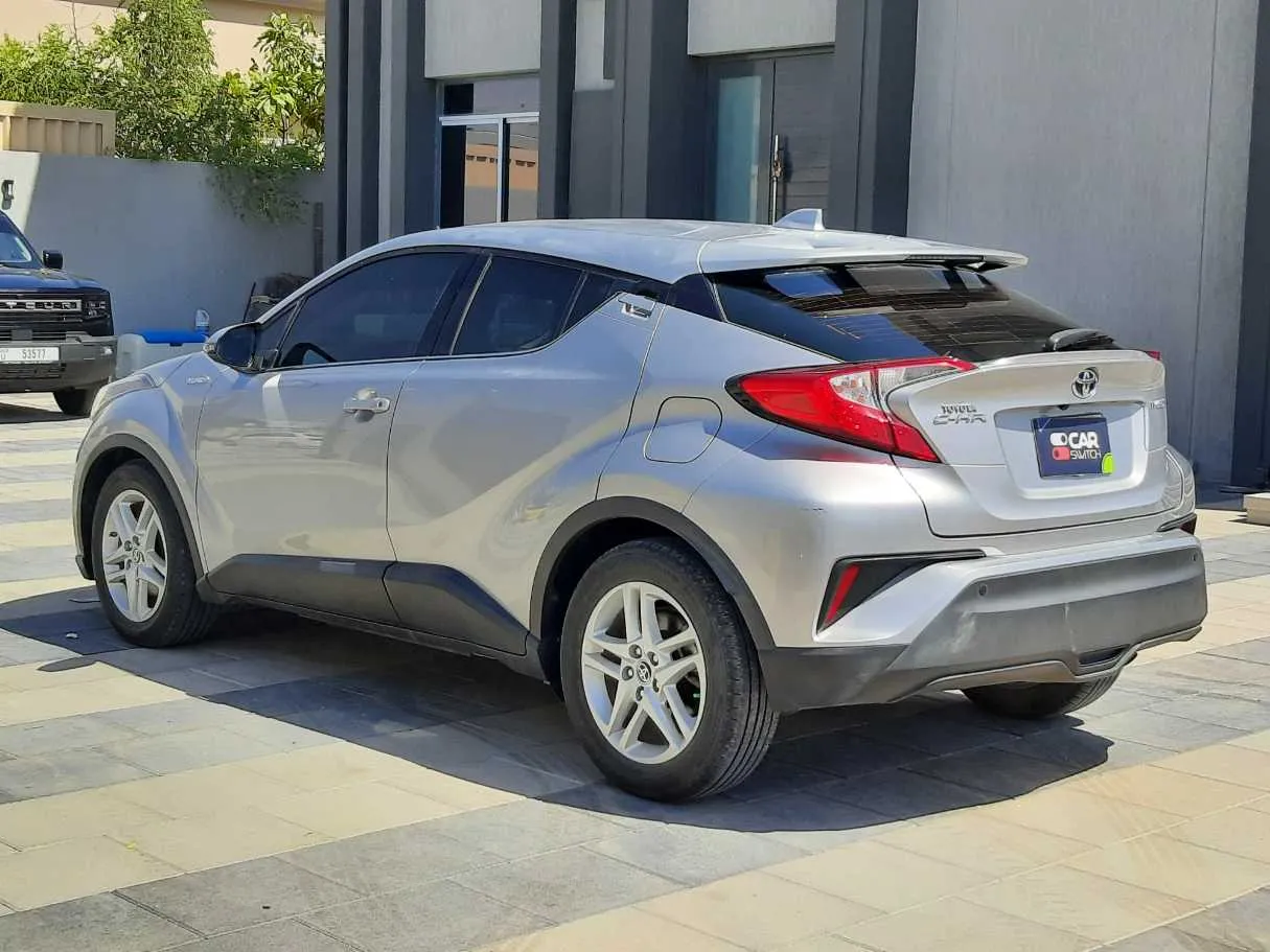 Car image 5