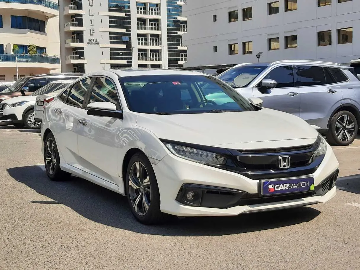 Car image 3