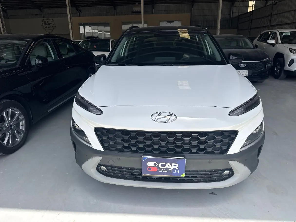 Car image 2
