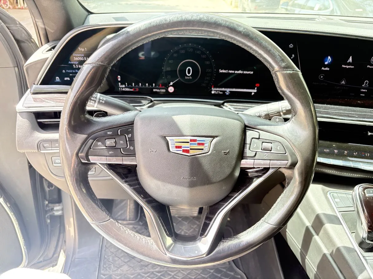 Car image 22
