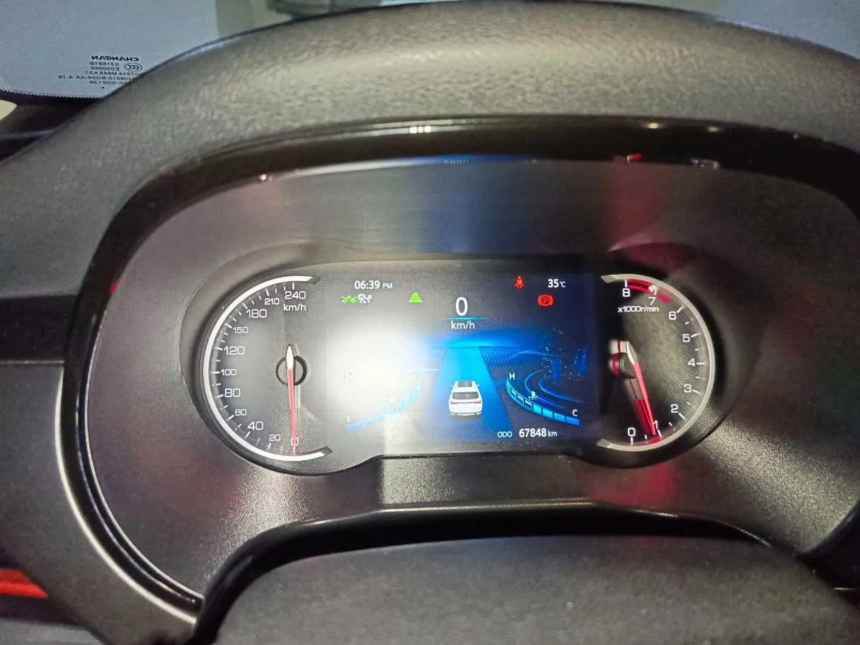 Car image 24