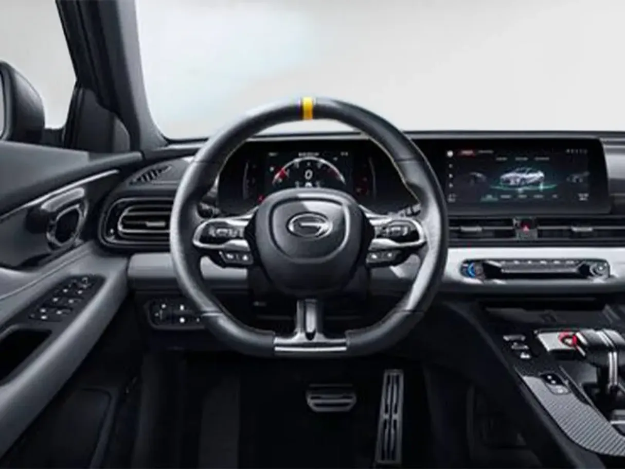 Car image 7