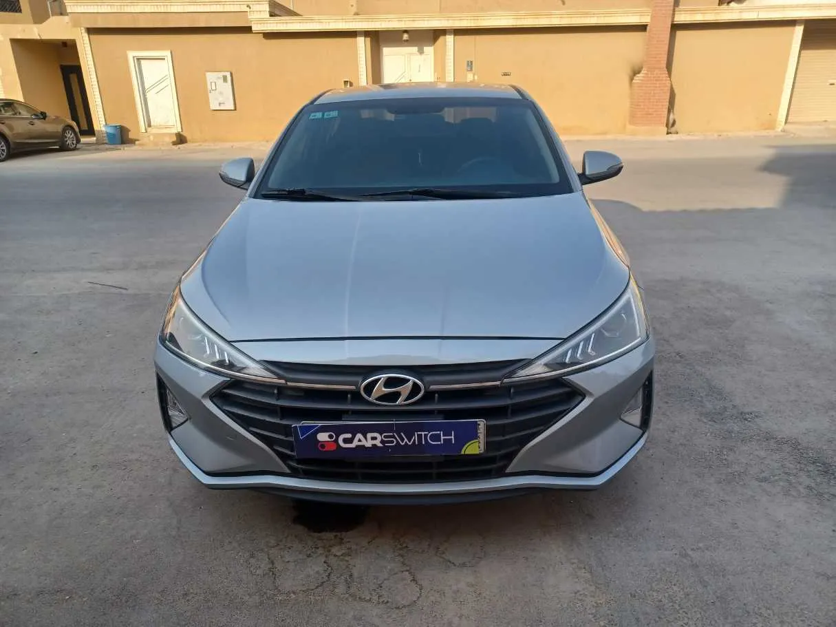 Car image 2