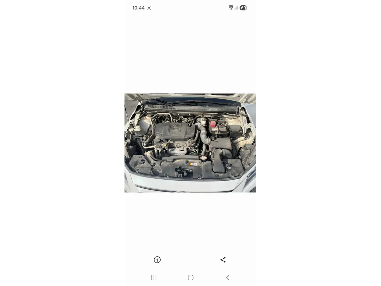 Car image 20