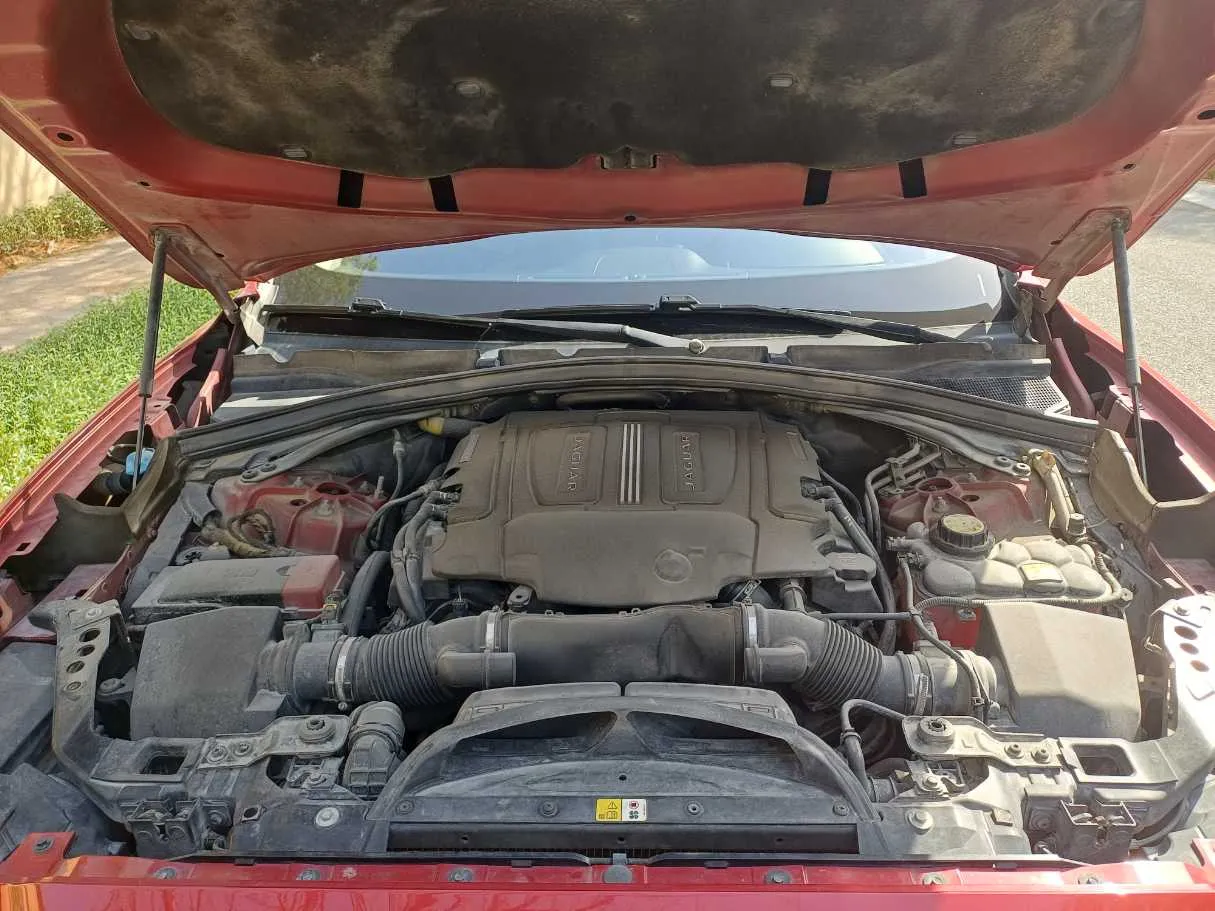 Car image 23