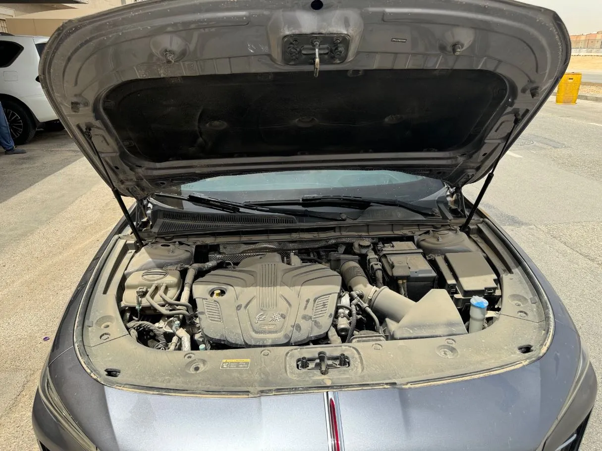 Car image 28