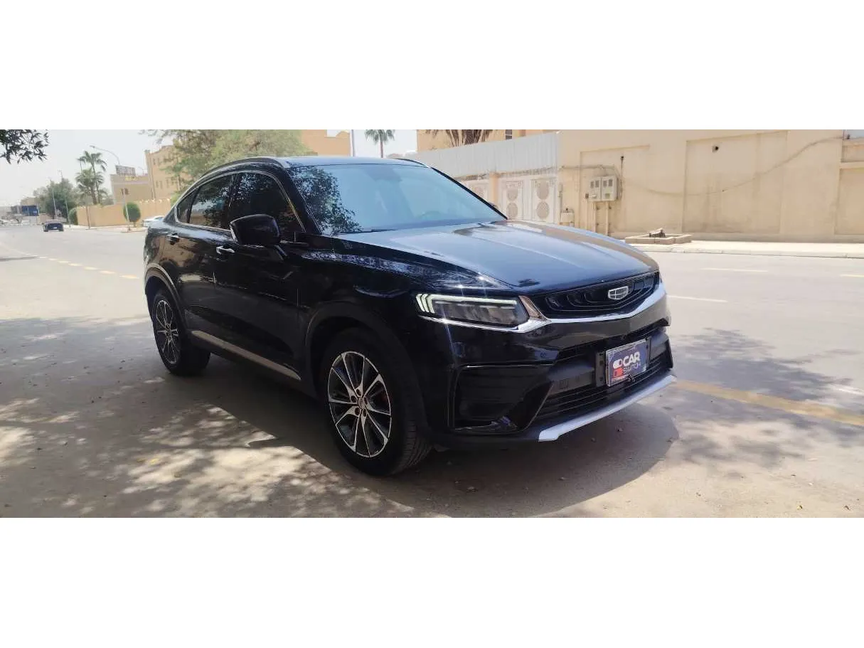 Car image 3