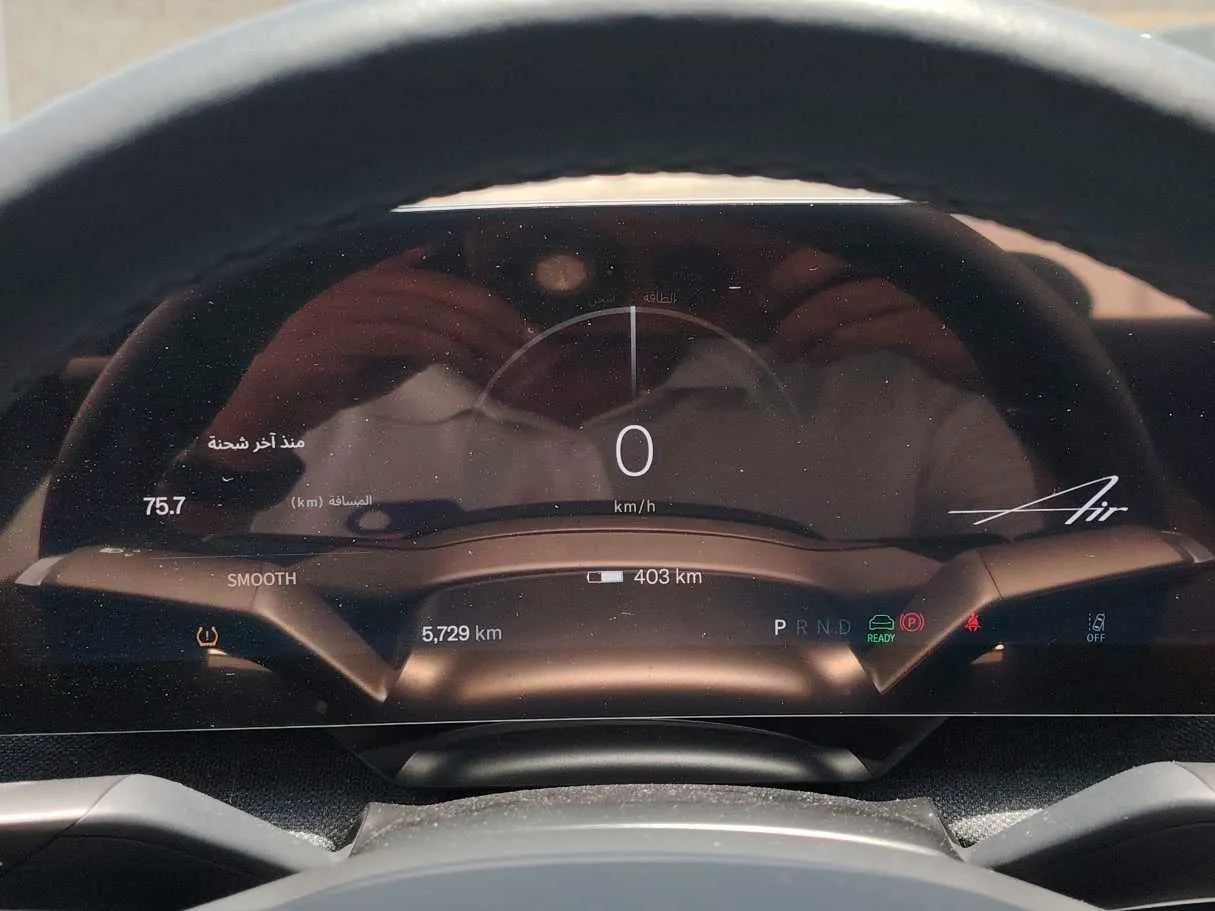 Car image 25