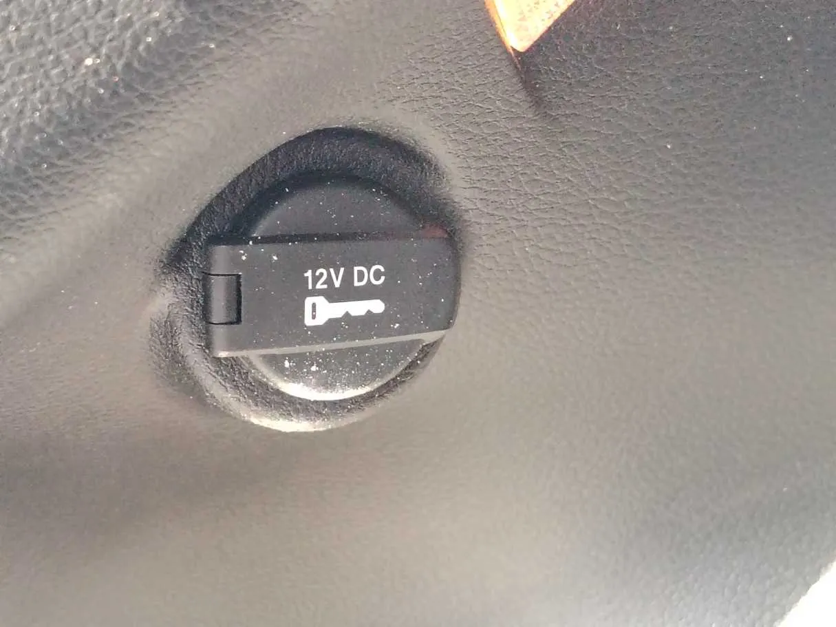 Car image 29