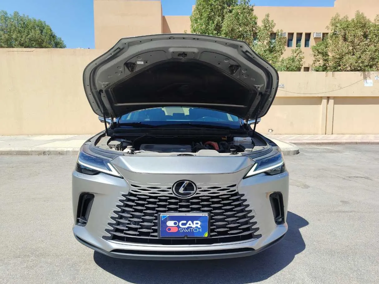 Car image 33