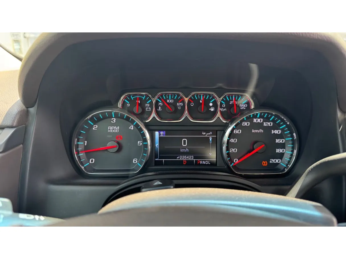 Car image 19