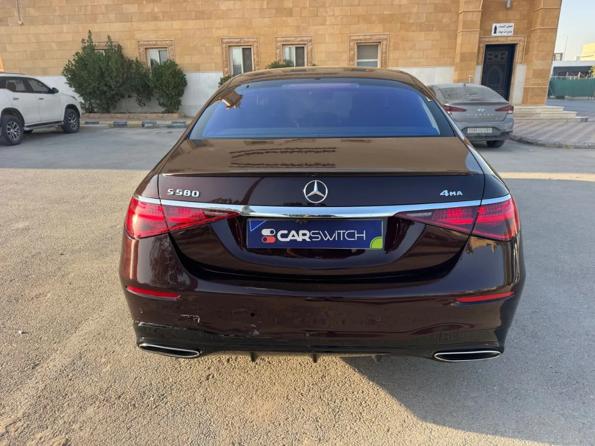 Car image 6