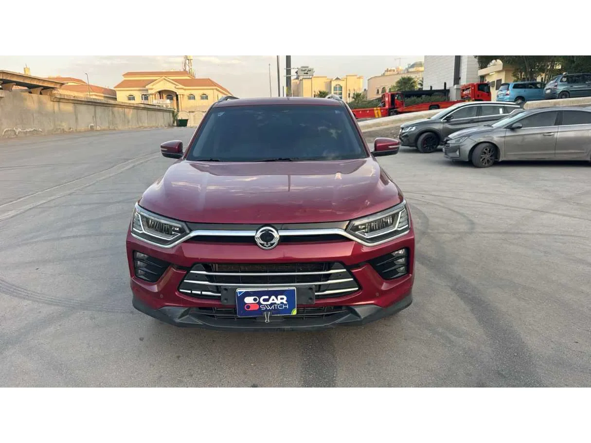 Car image 2