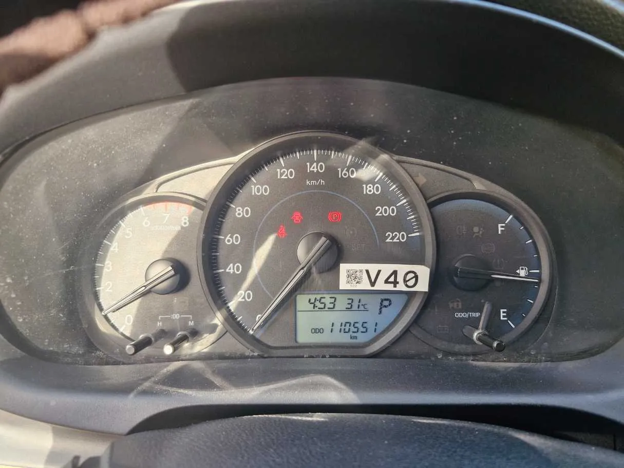 Car image 19