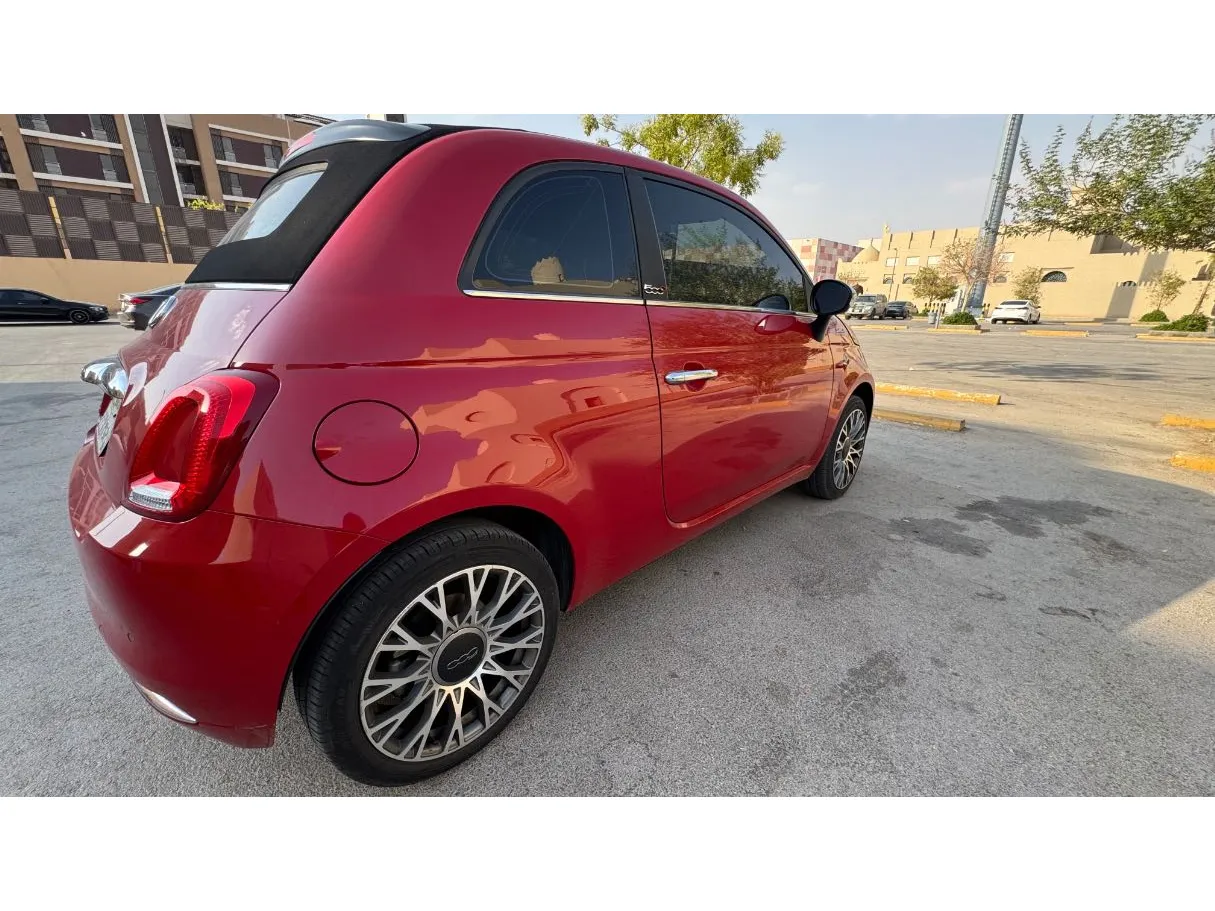 Car image 5