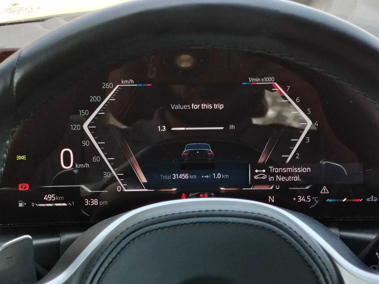 Car image 21