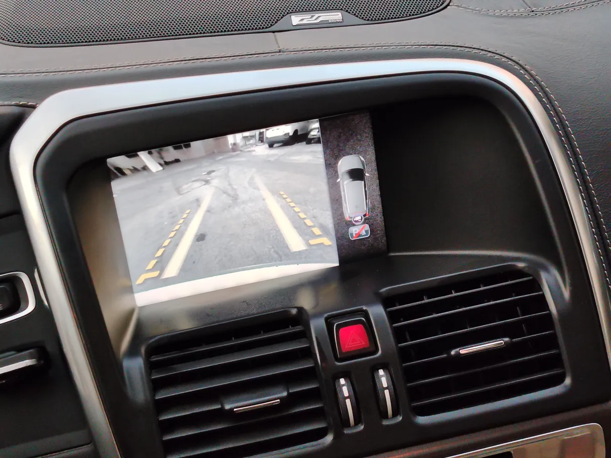 Car image 33