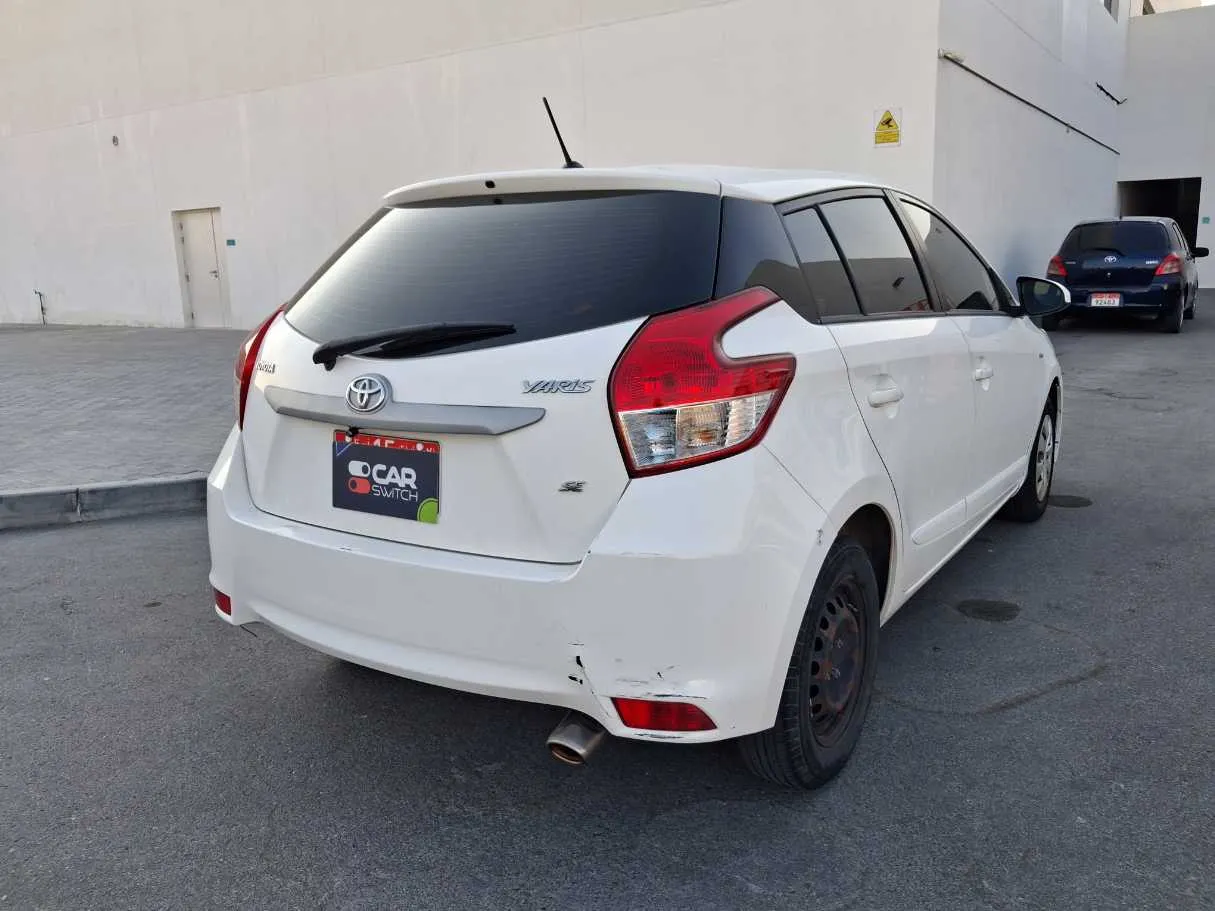 Car image 5