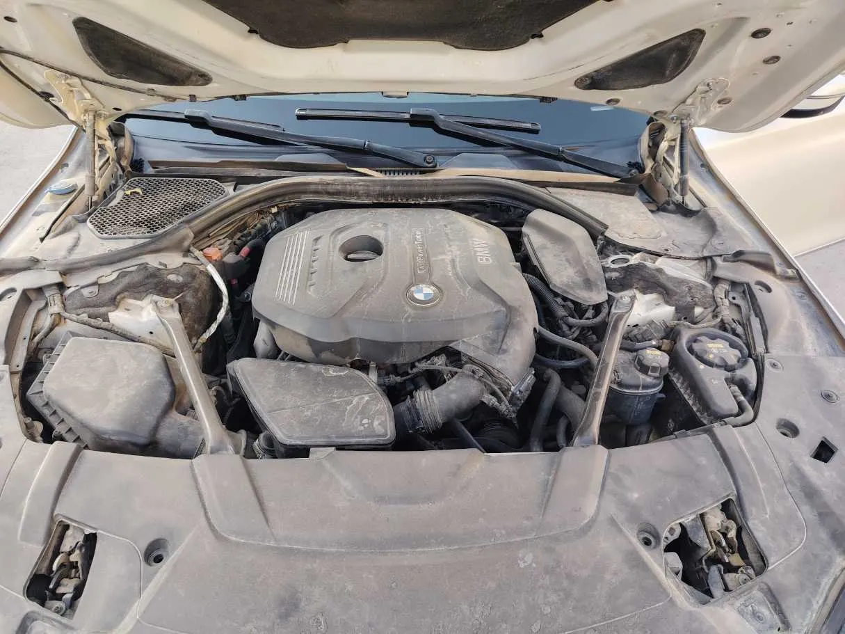 Car image 33