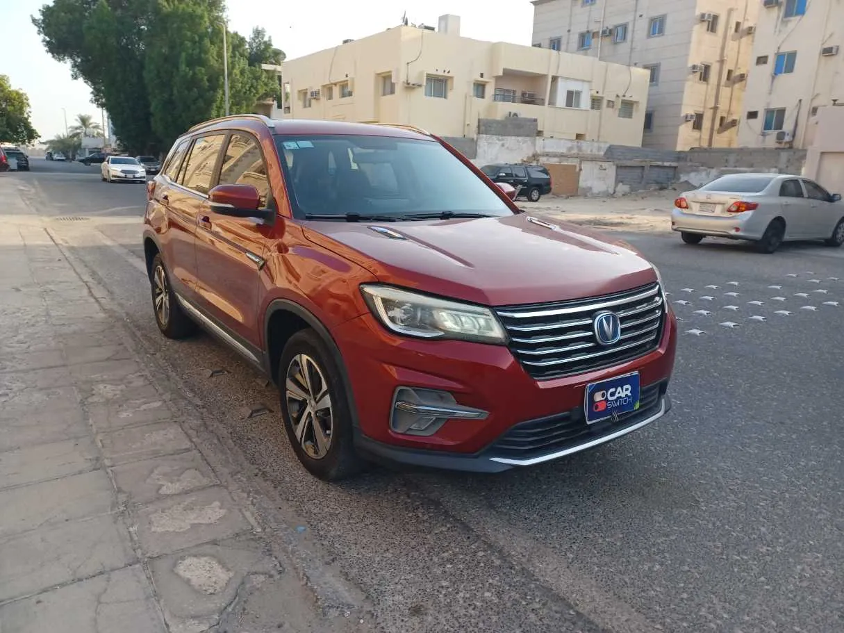Car image 3