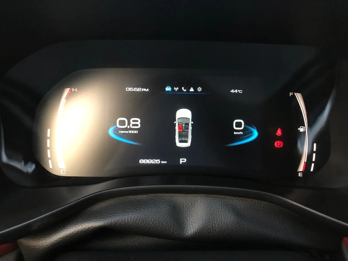 Car image 18