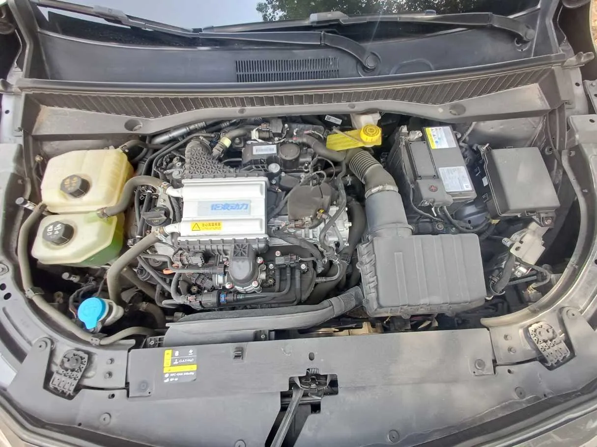 Car image 21