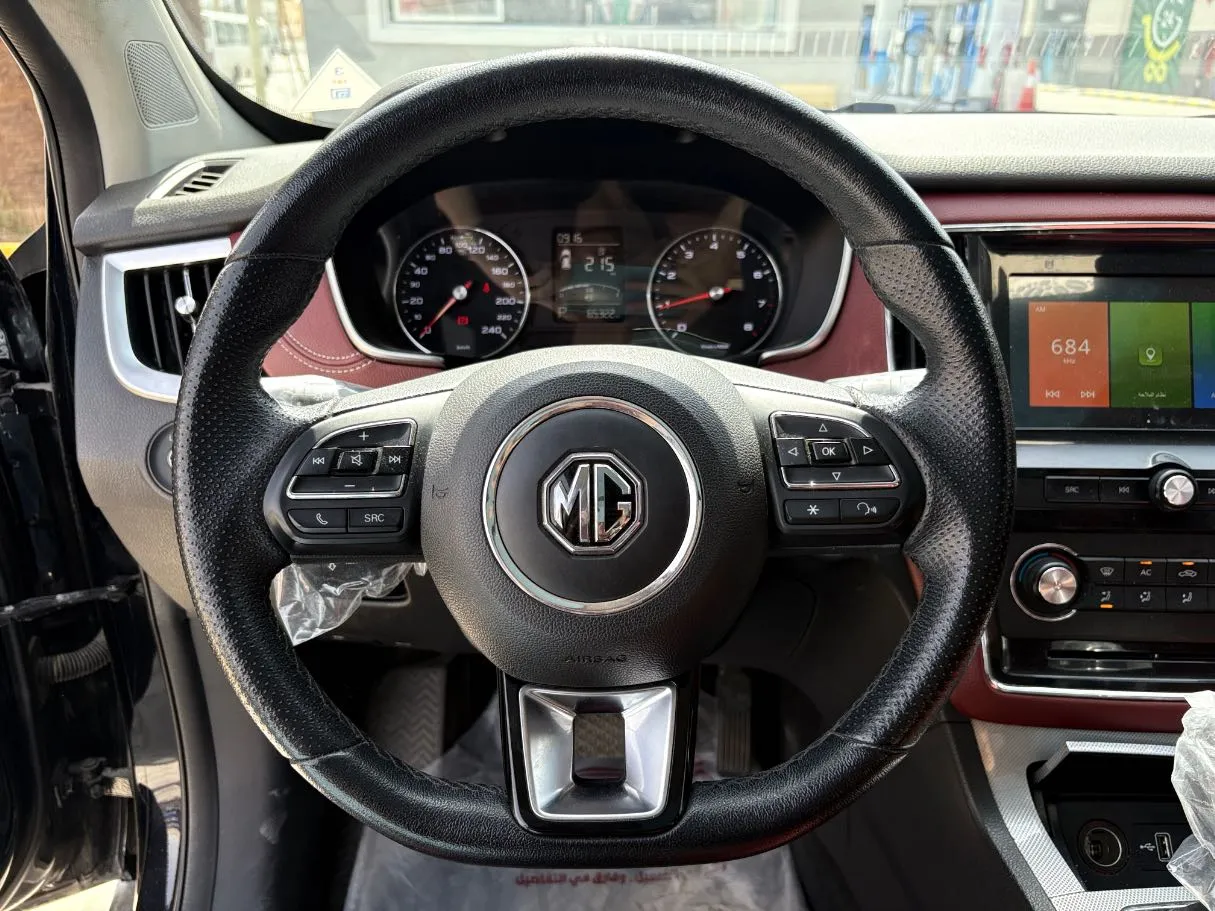 Car image 20