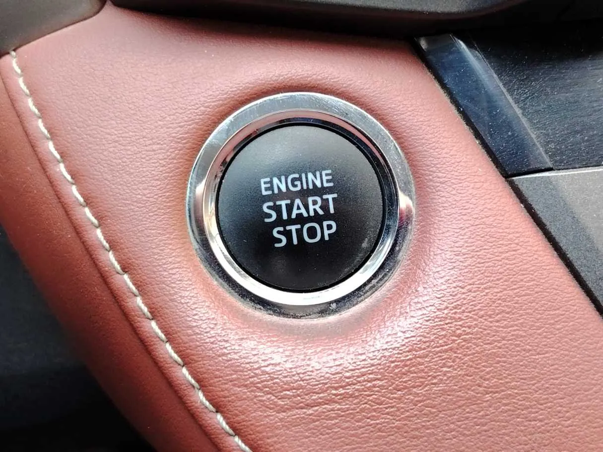 Car image 28