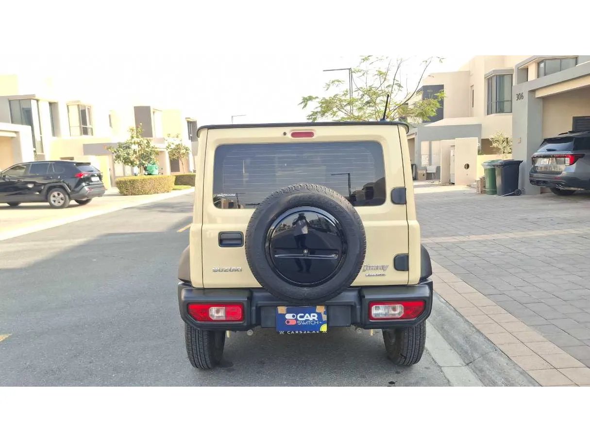 Car image 6