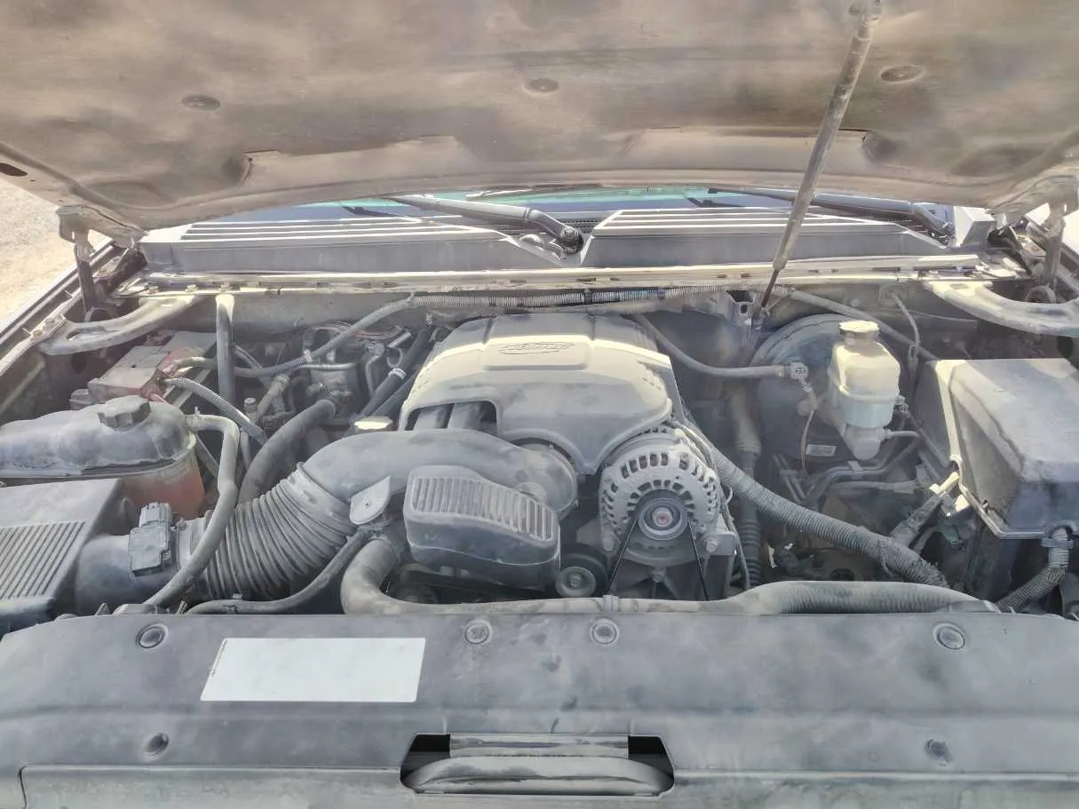 Car image 24