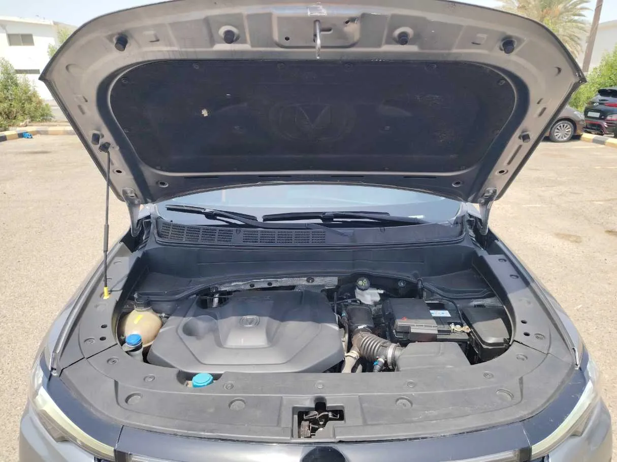 Car image 32