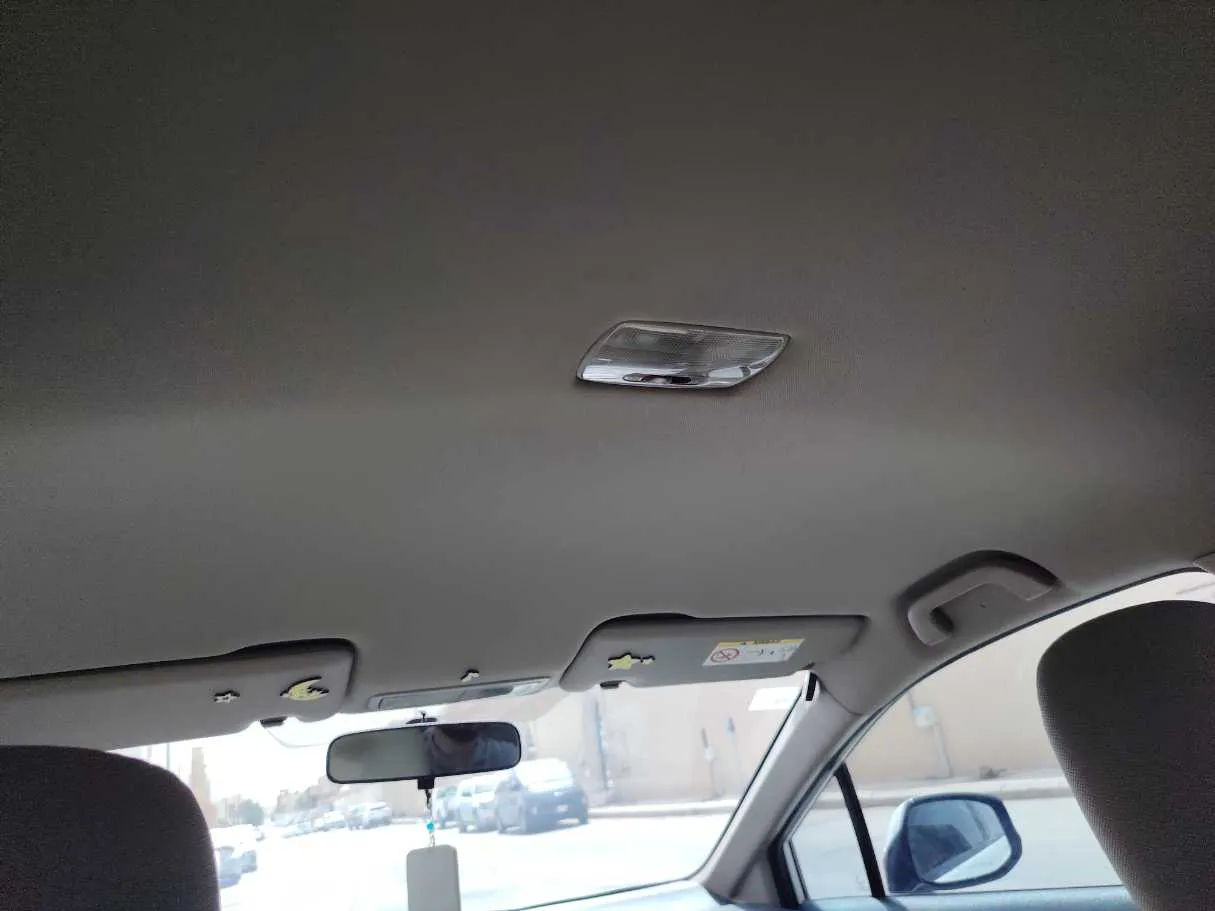 Car image 17