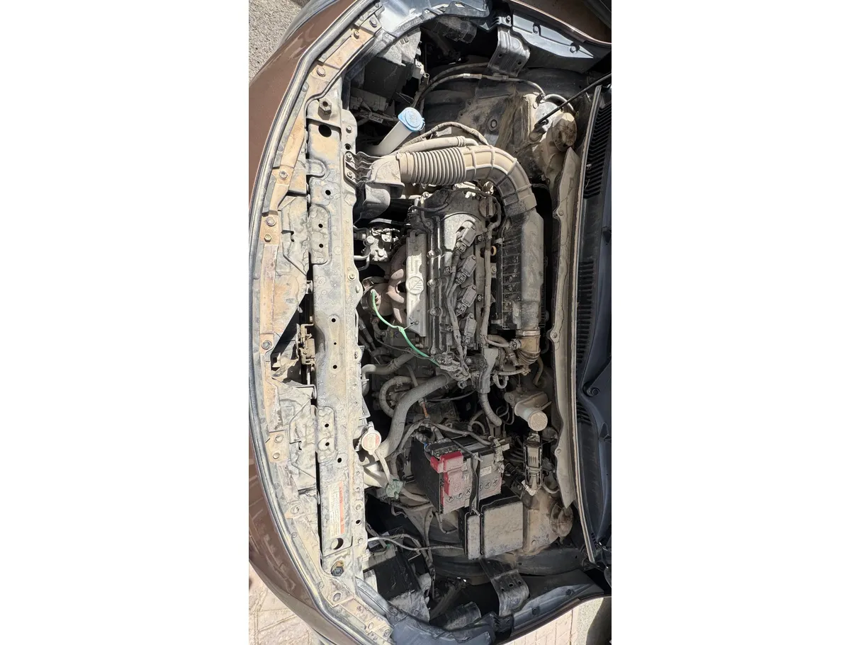 Car image 26