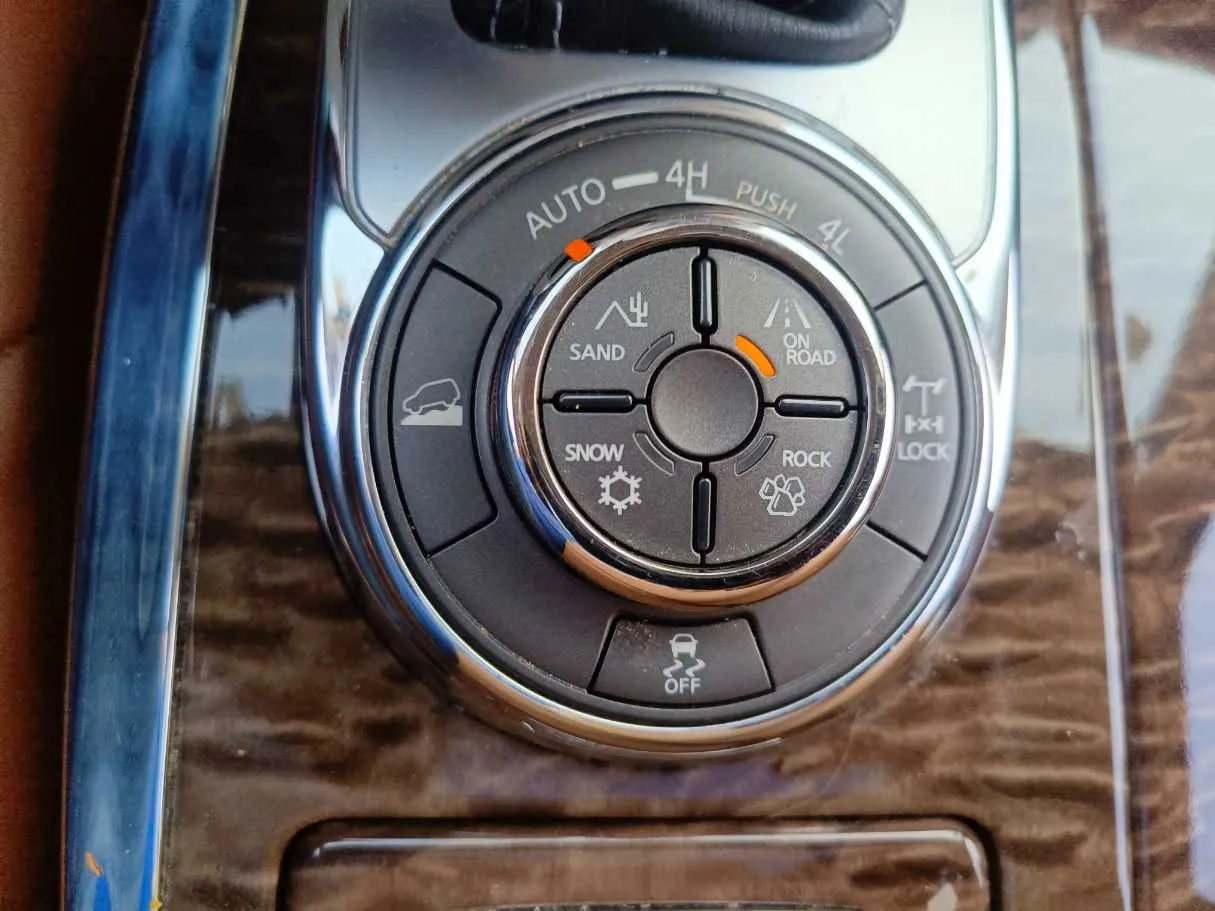Car image 21