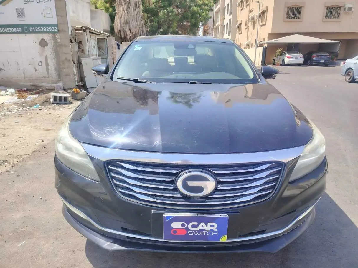Car image 2