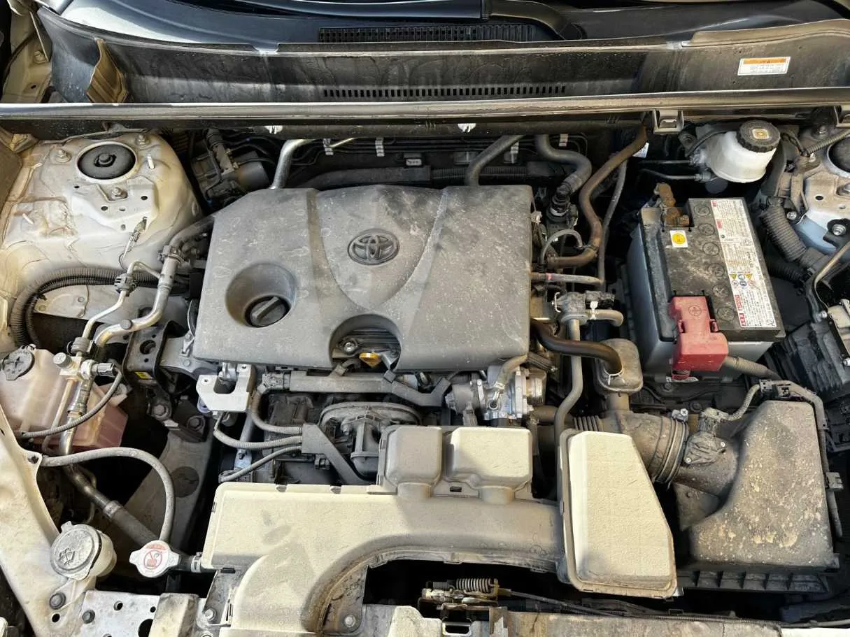 Car image 29