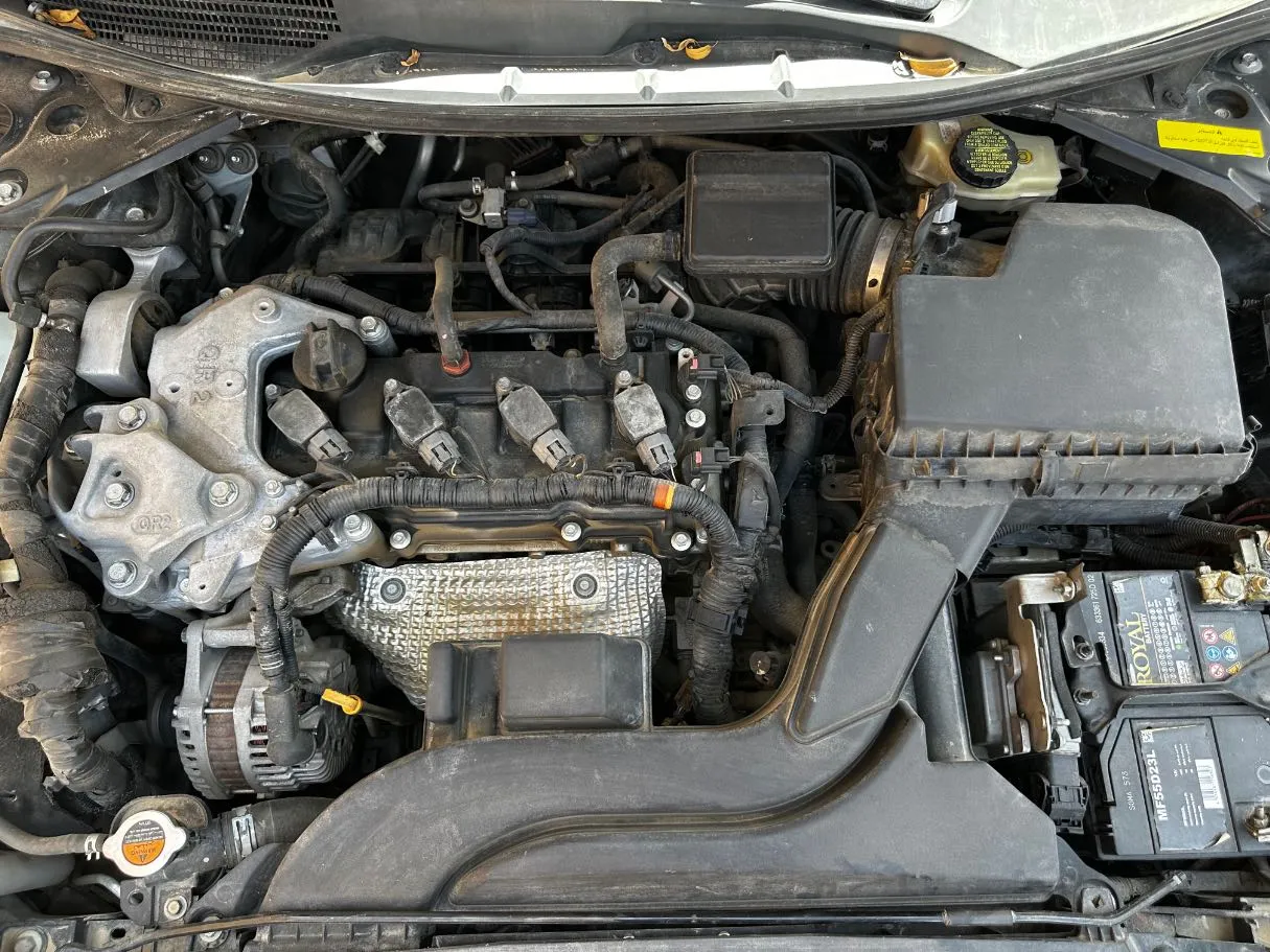 Car image 25