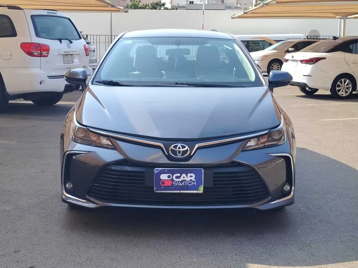 Car image 2