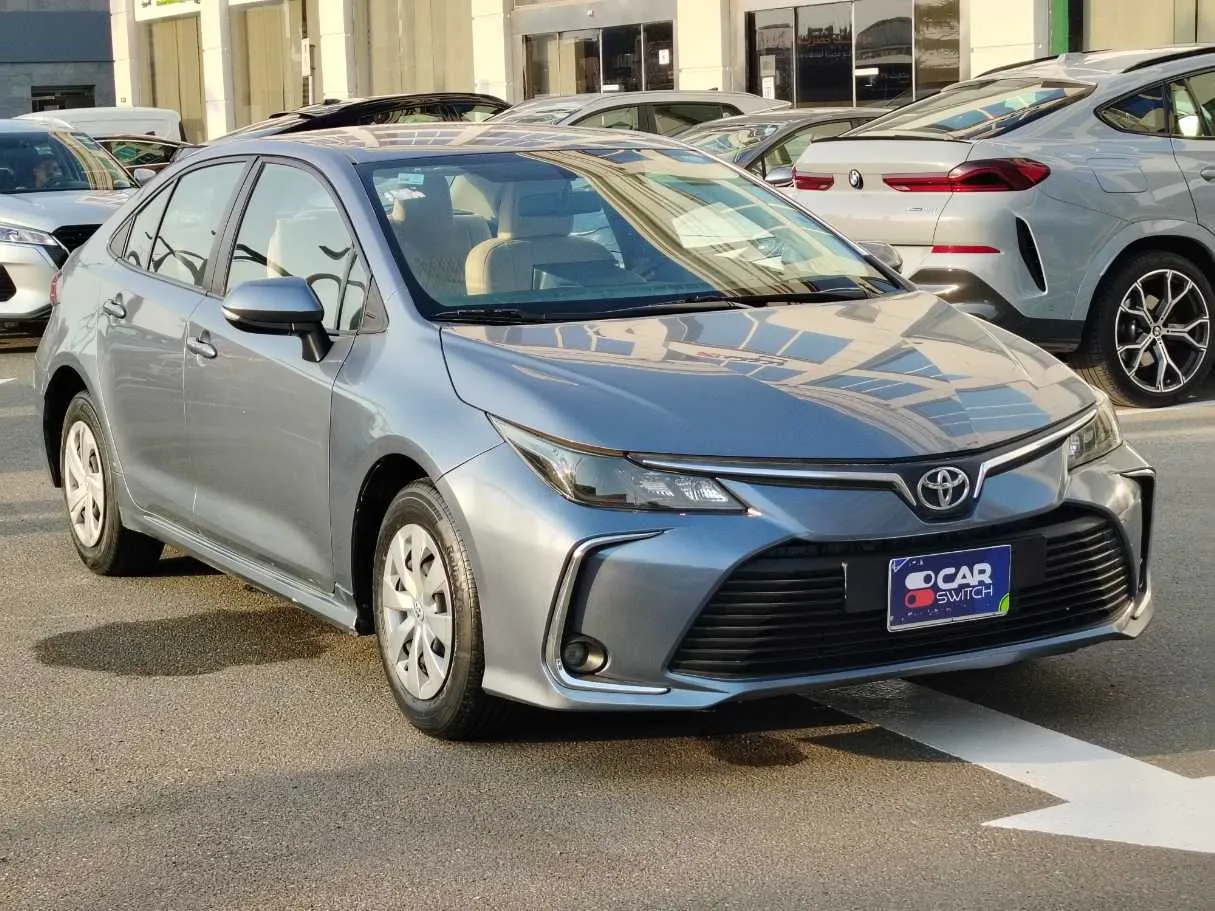 Car image 3
