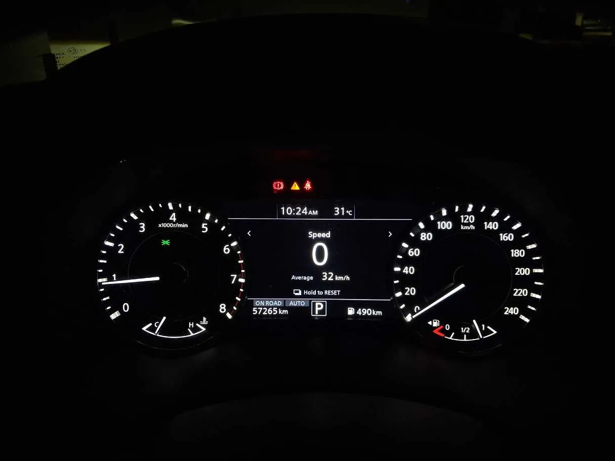 Car image 20