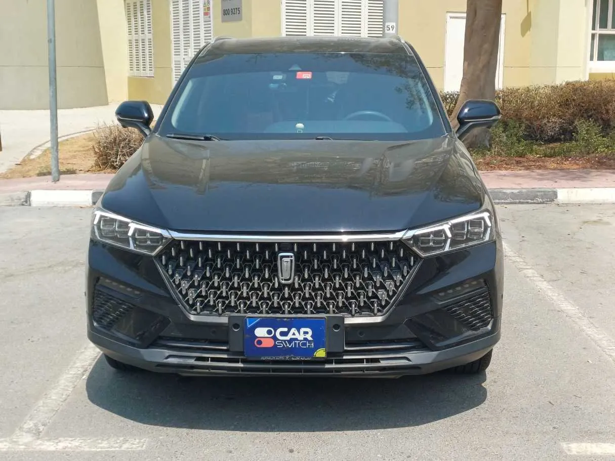 Car image 2