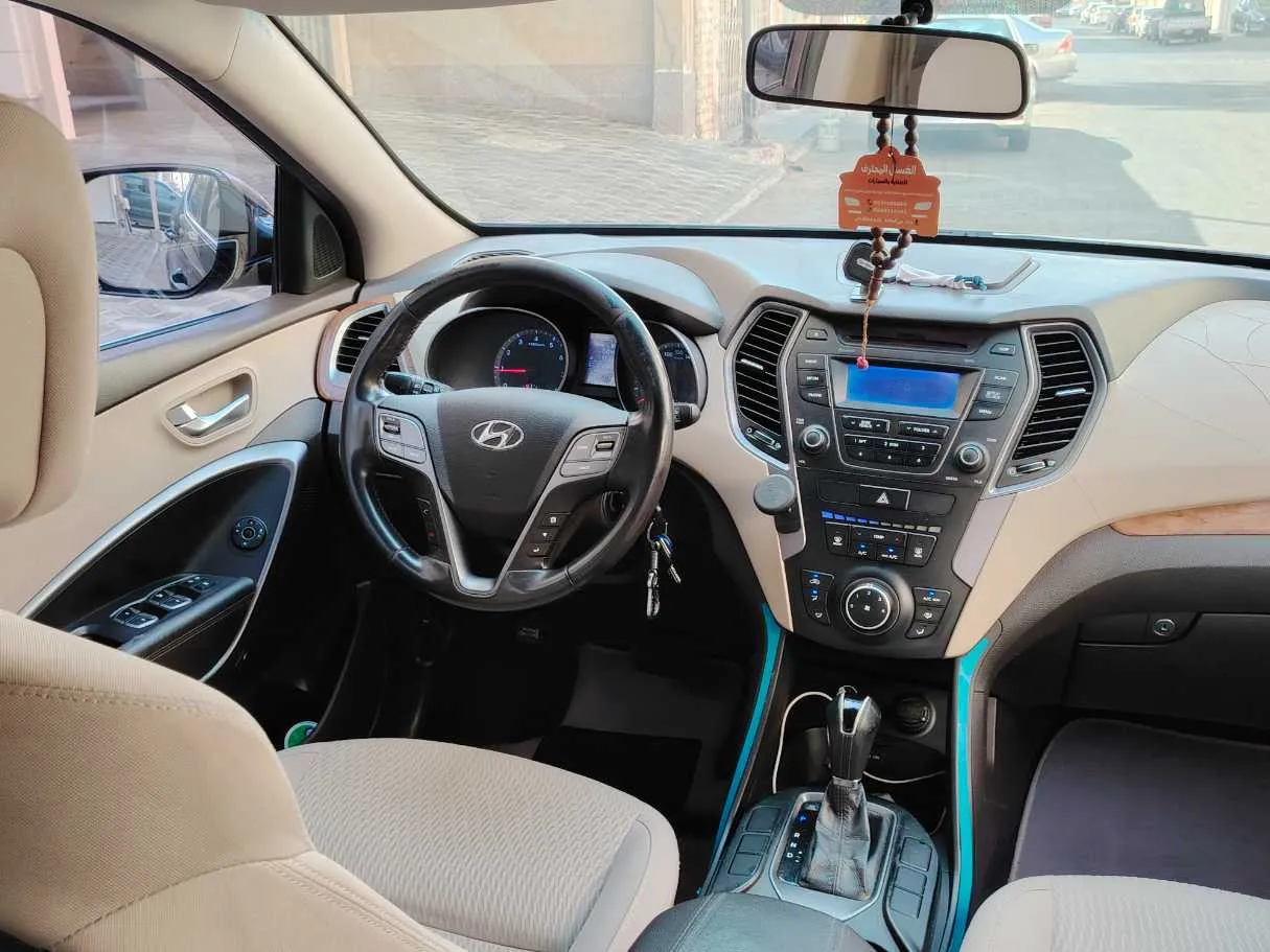 Car image 21