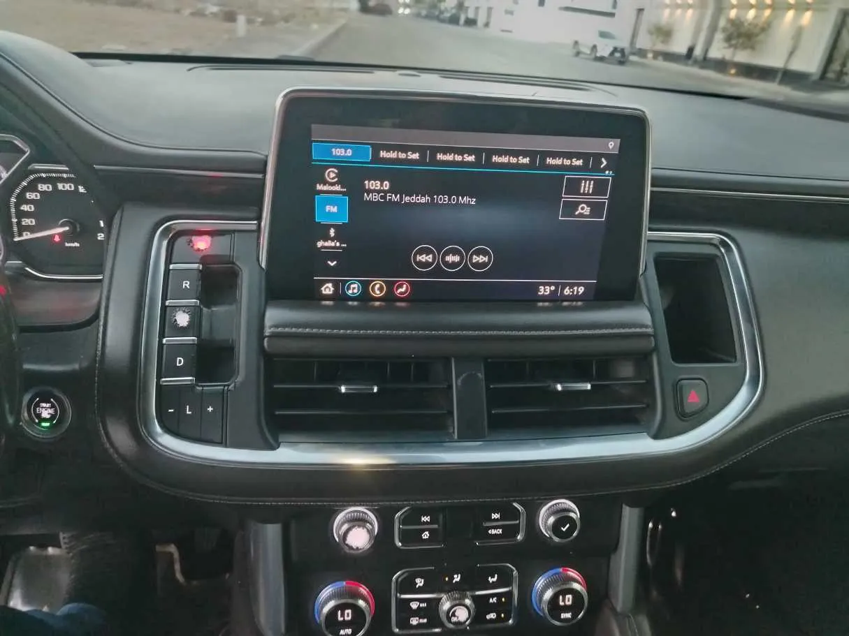 Car image 27