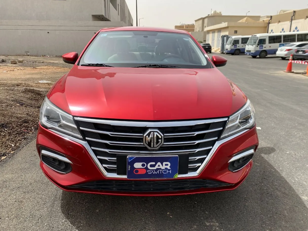 Car image 2