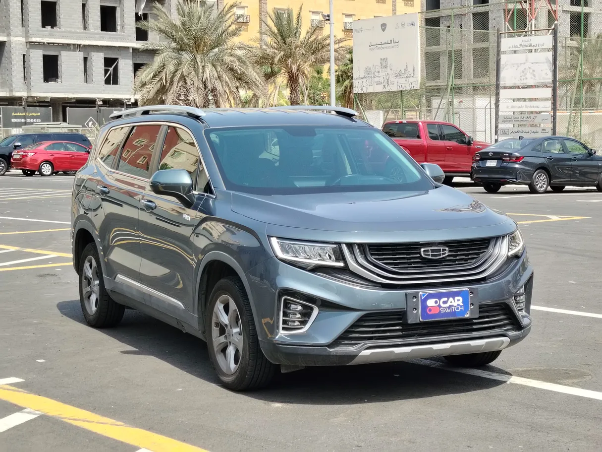 Car image 3