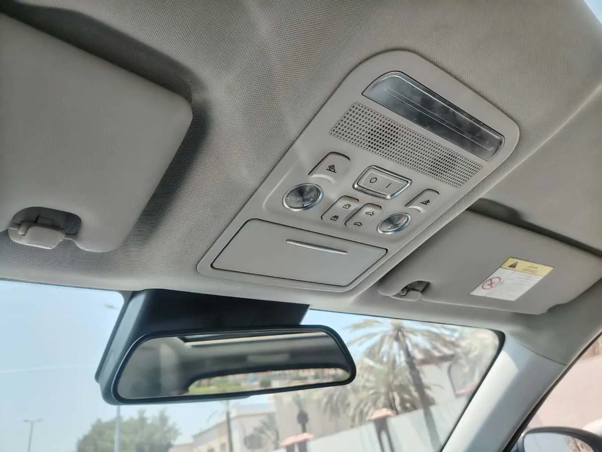 Car image 41