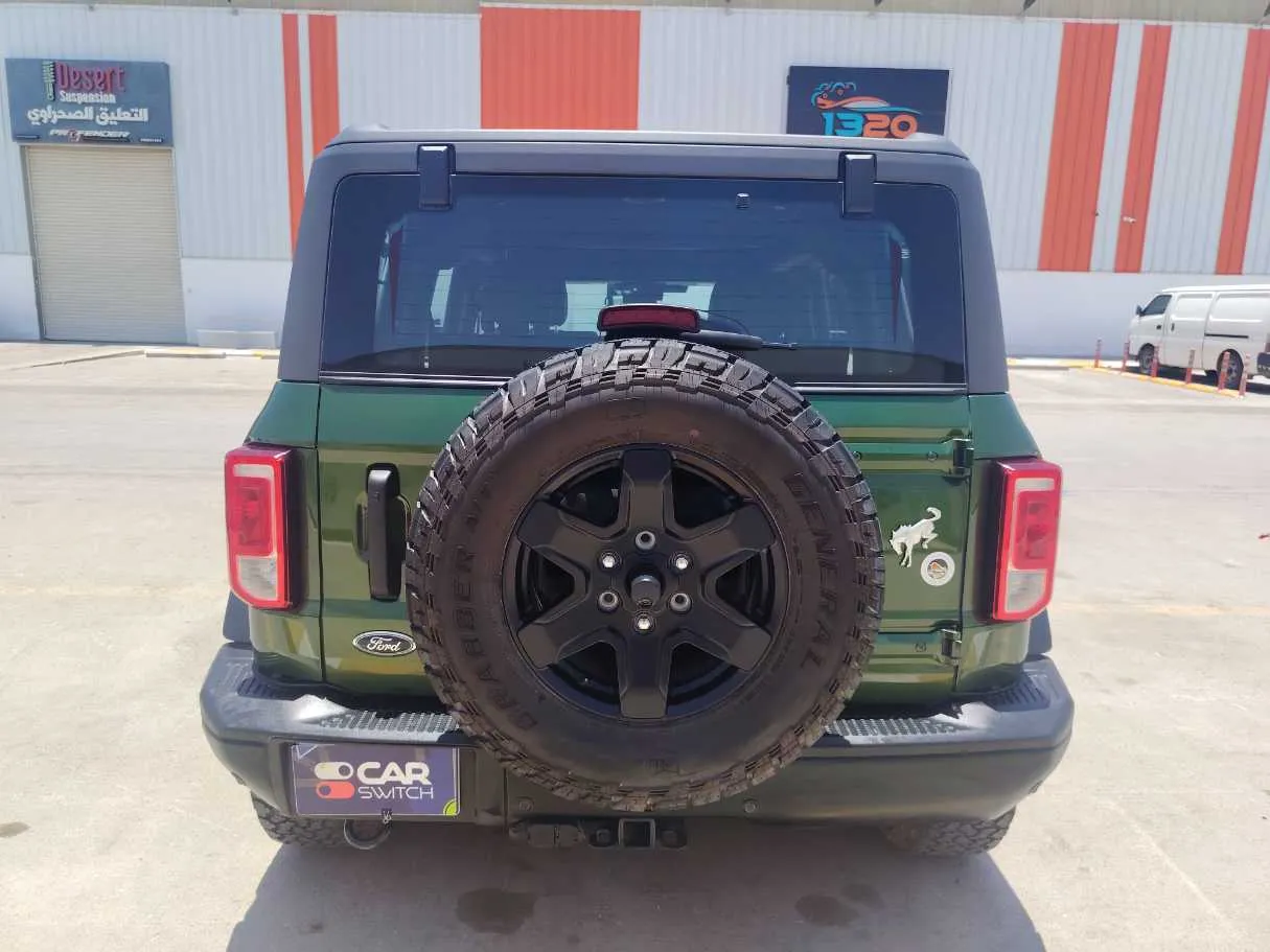 Car image 6